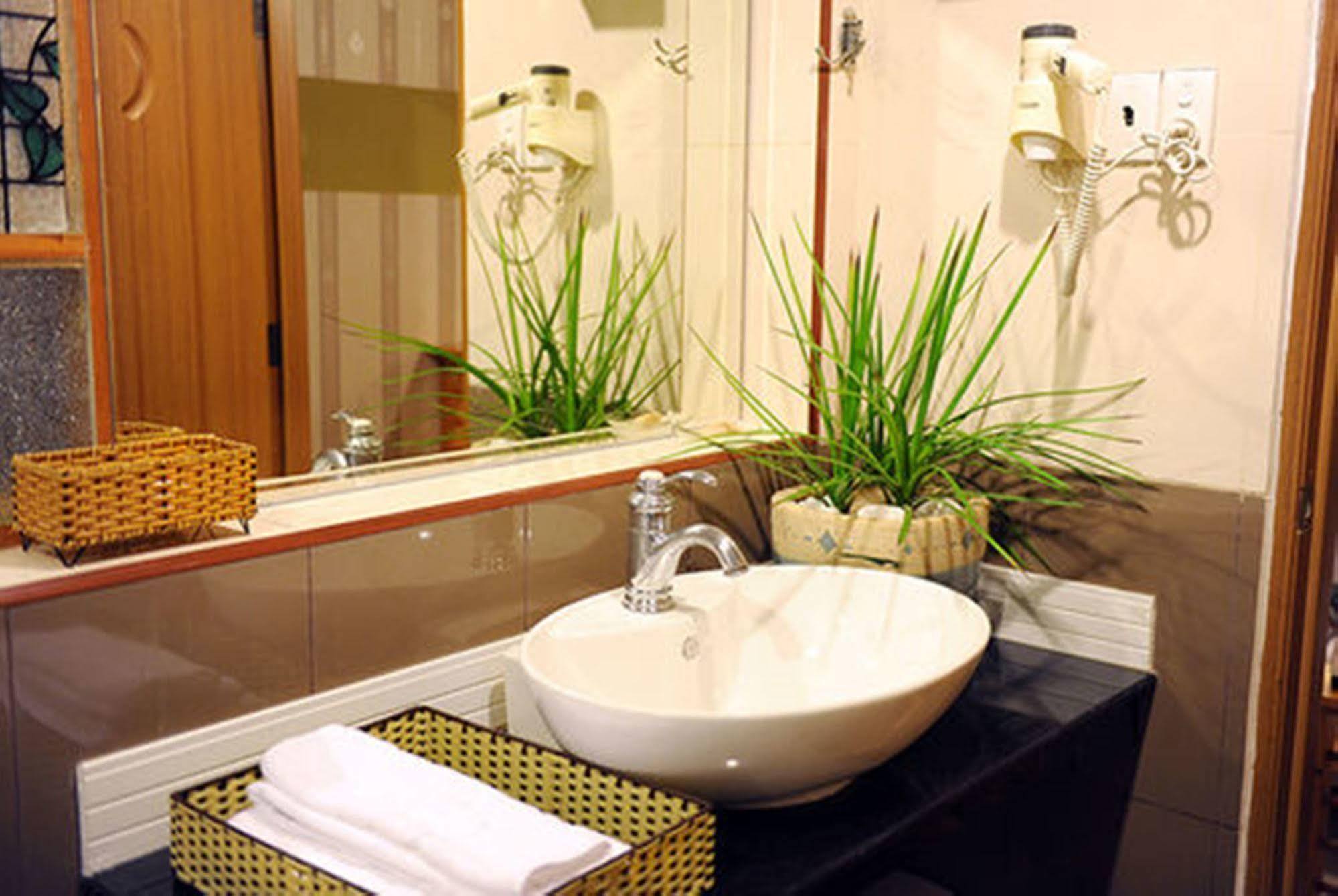 Thuy Sakura Hotel & Serviced Apartment Ho Chi Minh City Exterior photo